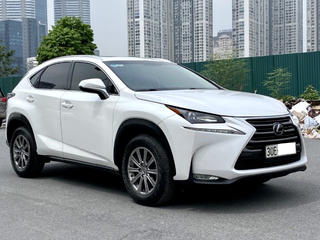 Lexus NX200T Hình ảnh Thông số Giá xe Lexus NX200t lăn bánh